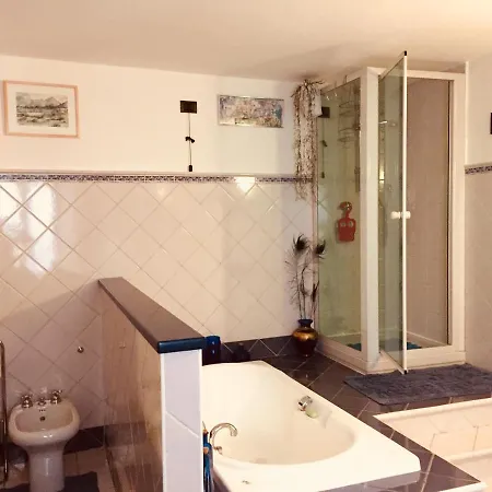 La Maison D'alizè Hébergement de vacances Lecco